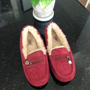 UGG Charm Slipper